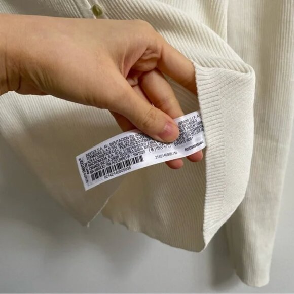 Zara Buttoned Knit Top M - Picture 9 of 9